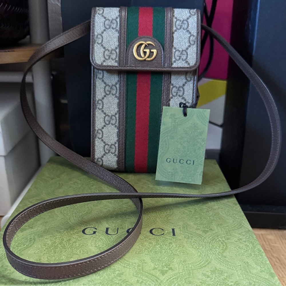 Gucci Beige and Brown GG Supreme Ophidia Crossbody Phone Bag